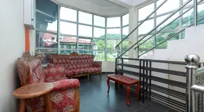 OYO 89984 Noris Wang Homestay - Image 2