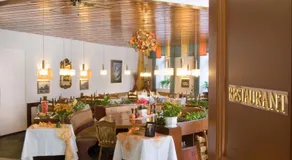 Hotel Burg Bollendorf - Image 3