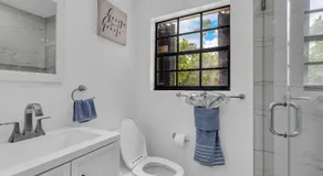 Cozy 4BR Family Retreat Near Beaches & Malls - Image 5