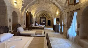 Rocinante House - Image 2