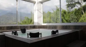 Cucaña Hotel - Image 2