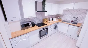 Forest Home - Image 4