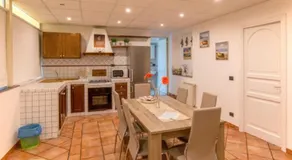 Luxurious Street Apartments - Image 3