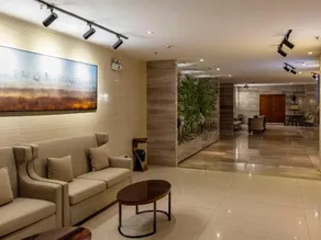 Yunshang Caohai Hotel (Bijie Zhe Mall) - Image 4