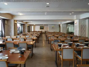 Shiga Lake Hotel - Image 4
