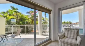 Sunsets & Coastal Vibes Treasure Island Stay - Image 4
