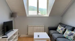 BPIRINEOS-Blest - Image 2