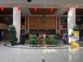 Wu Lan Cha Bu Hotel - Image 4