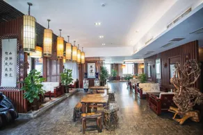 Jialong Hotel (Guangyuan High-speed Railway Station) - Image 2