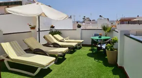 Apartamentos El Barrio - Image 2