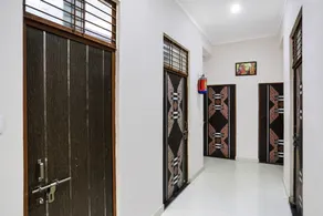 Hotel O Prayag Darshan Inn - Image 3