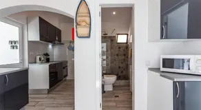 Blife Lucelya private rooms at Faro beach - Image 3
