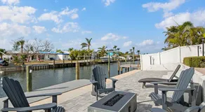 Canalfront Bradenton home with Dock & Heated Screened In Pool - Image 4
