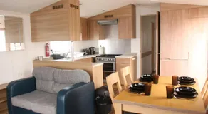 Captivating 6-Person Caravan in Rhyl - Image 4