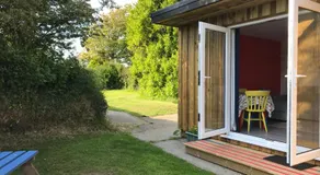 Kingfisher Glamping Cabin - Image 5