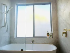 10’ to Airport & CBD/Brand New/Luxe Retreat Home - Image 5