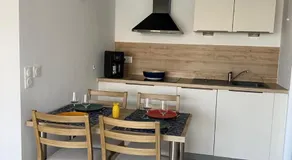 Modern apartment, pool, residence, close to port - Image 5