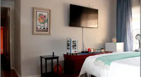 Peace & Lovely Bed and Breakfast - Image 5