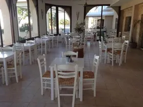 Chrystalla Hotel - Image 2