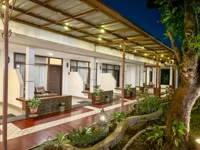 Hotel Padang - Image 4