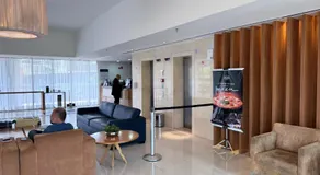 Flat Central com Academia, Piscinas e Sauna - Image 4