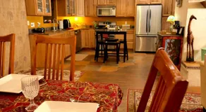 Artist Chalet - Image 5