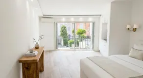 Luxury Apartment Cannes Croisette - Palais des Festivals - next to the Beach & Sea - Image 3