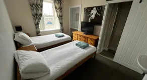 The Innbetween - Image 2
