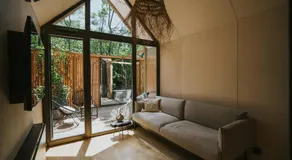 Slowood Cabins - Image 5