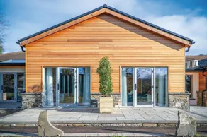 Suite 11 - Sleeping Giant Hotel - Pen Y Cae Inn - Image 3