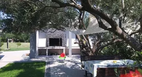 Enelani Apartments - Image 4