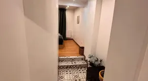 F2 cosy et calme 15 min de Paris, commerces à pied - Image 4
