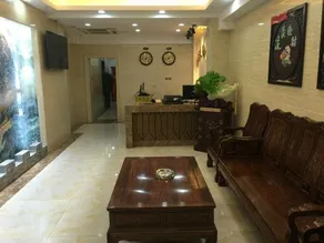 Park Hyatt Holiday Inn - Image 3