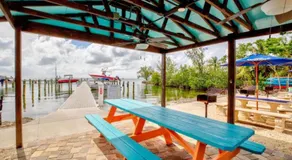 Paradise at Moon Bay - Image 4