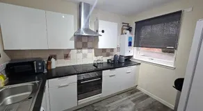 Charlotte Apartment - Image 4