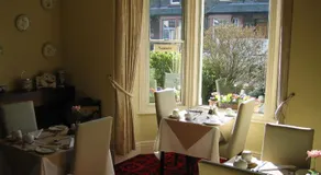 Cragside Guest House - Image 2
