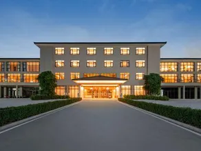 Meizhou Wuhua Hot Mineral Mud Hot Spring Resort - Image 2