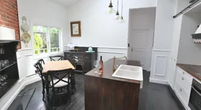 Juniper Corner-Hunter Valley-A Step back in time!-7 mins to Vineyards - Image 3