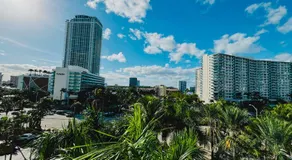 Miami Hollywood Premier two bedroom with bay view 002-22bvic - Image 5