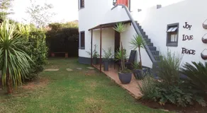 Villa Luca Guesthouse & Chalets - Image 5