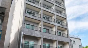 Yolowa Hotel - Image 2