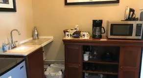 Chessie Room - Image 5