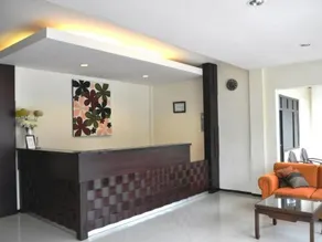 Sumber Hotel - Image 2
