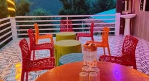 Chaukhamba view Resort - Image 3