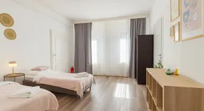 Spacious House - Image 2