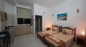 Azia's Apartments - Image 2
