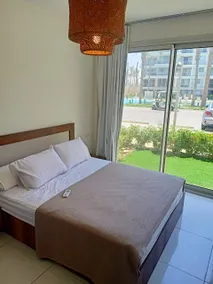 Luxury Lagoon View Studio - Image 2
