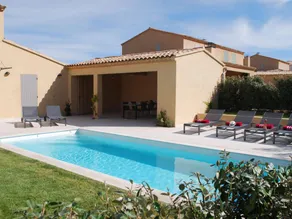 Magnificent villa with heated private pool in grounds walking distance from village - Image 5