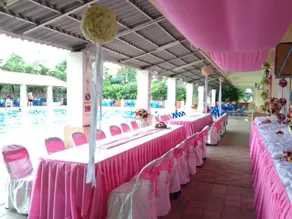 Homeland Resort - Image 2