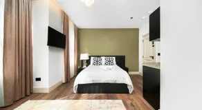 Nine Elms Urban Suites - Image 2